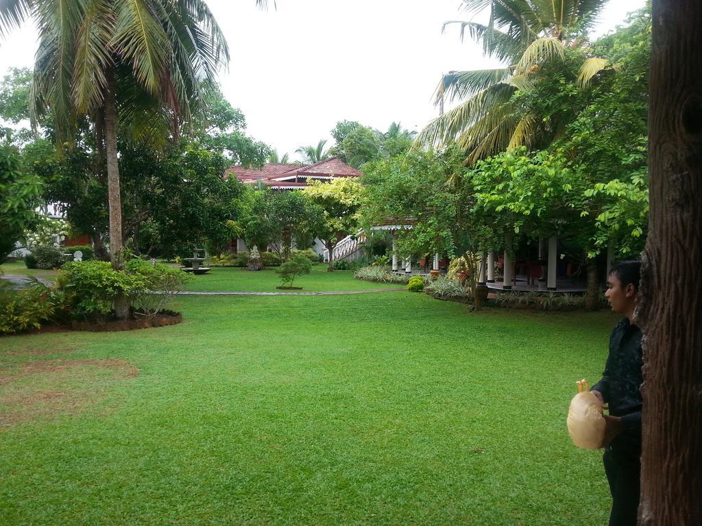Bougain Villa Bentota Exterior foto